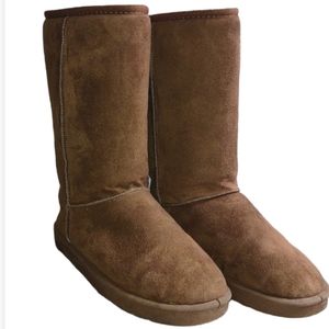 SHEEPS suede winter boots sz W 10/fits like 8.5. lined lightweight